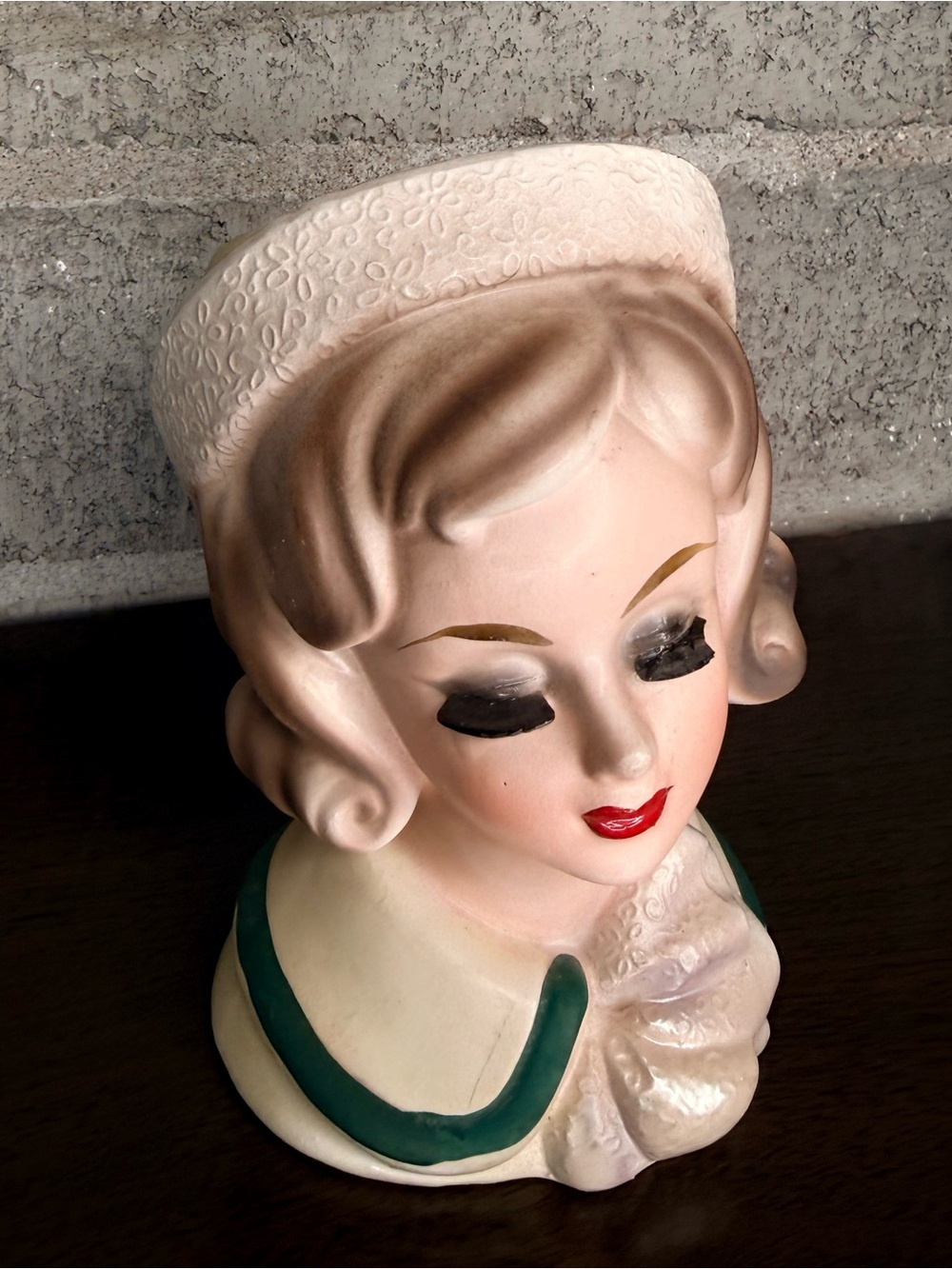 Vintage Lady Head Vase w/ Pink Roses | Mid Century Ceramic Planter Glam Decor - Picture 4 of 9